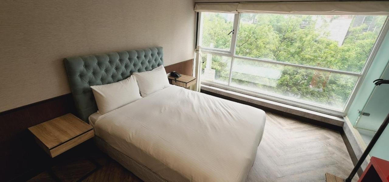 Ximen Garden Inn Тайбэй Экстерьер фото