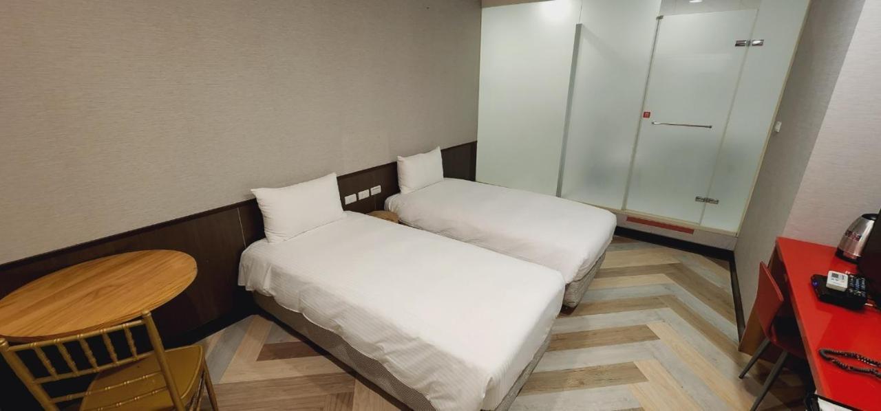 Ximen Garden Inn Тайбэй Экстерьер фото